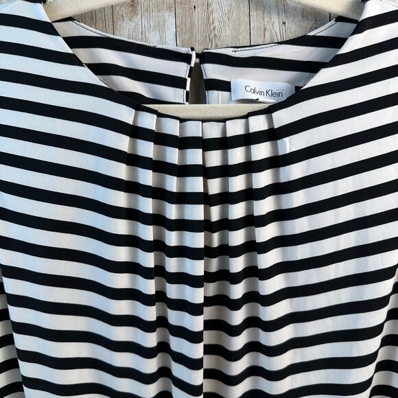 Calvin Klein Tank Top Womens M Black Ivory Striped Pintuck Neck Keyhole Back - Picture 3 of 9